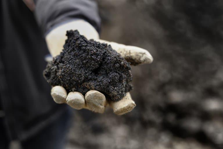 PetroteqEnergy's tweet photo. We had a #Geologist and a Professional engineer evaluate our #OilSand site, and the results were overwhelmingly positive and hopeful!
Find out the details here:
https://t.co/xsSqYFiQQy https://t.co/d6ErbvEQuA