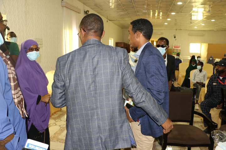 Garyaqaan Saciid Abdi Mumin tweet media