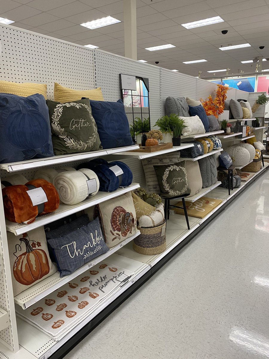 Lauren Turner tweet media