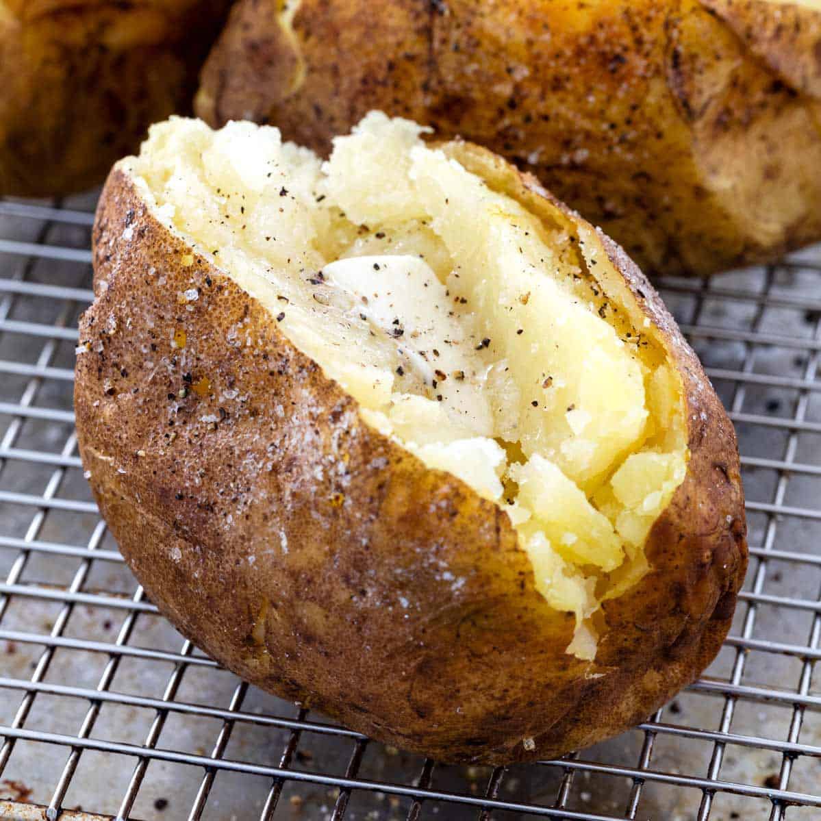 baked potatoes —7/10— they can be dry sometimes — school made me hate these — is good depending on what’s in it— peeling the skin of the potato and then burning your fingers 