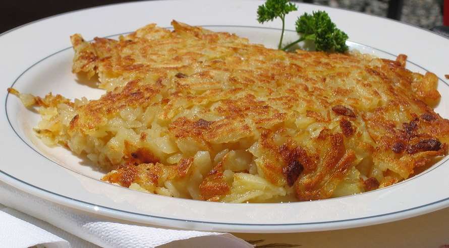 rösti :179/10— THIS SHIT SLAPSSSSS— so good— tops everything — the best thing you could ever make — crunchy and soft and yummy wow wow wow i am in love — no rösti and hash brown arent the same plz stfu