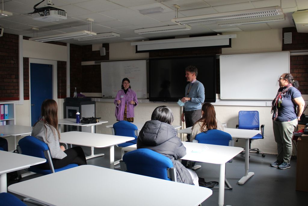 LivMathsSchool's tweet photo. @JessicaIngrey visited today. Jess is just about to start at Cambridge to study Maths. She delivered an inspiring talk to students about applying to Oxbridge, then spoke to our girls about how they can succeed in these (currently) male dominated subjects.  #oxbridge #aimhigh https://t.co/annEUPTebA