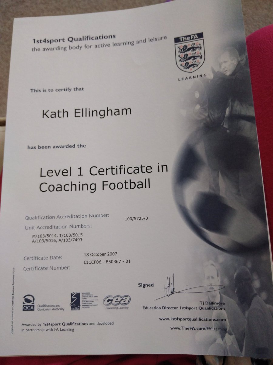 tsckacresswell's tweet photo. @SmilesSuffolk Another bit of extra fitness I'll be doing. I found my #facoaching  certificate this week and will be helping at my boys football training ⚽😊⚽ #suffolkhour https://t.co/zFGRG13wmY