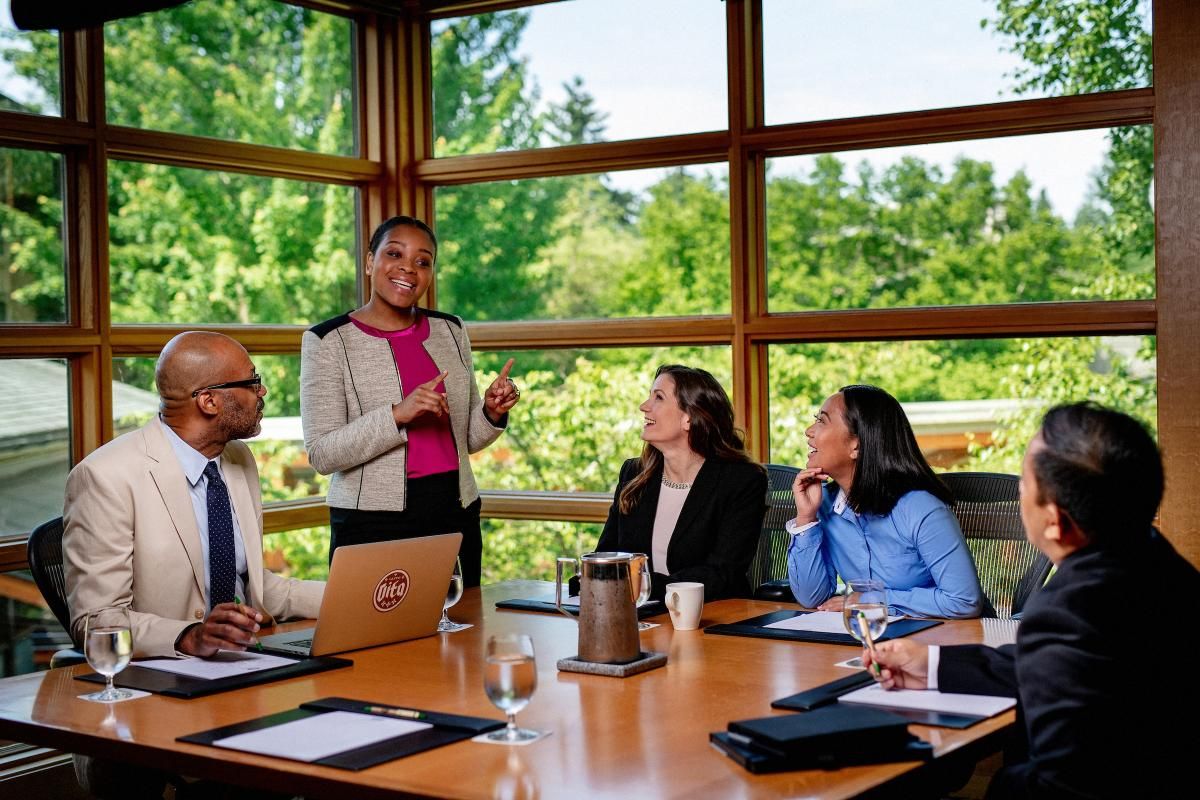 How to plan virtual meetings that accomplish human connection and community spirit—while we’re missing in-person events. The latest from <a href="/destintl/">Destinations International</a> buff.ly/3khCmMU