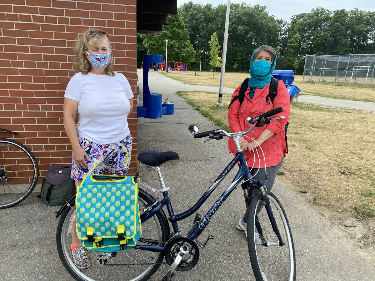 DonCycle's tweet image. JUST A FEW MORE BIKES NEEDED!
Because of many generous donors, 70 women of the Women’s Cycling Network now have  bikes and have learned to ride.
Needed:READY-TO-RIDE HYBRIDS &amp;amp; CITY BIKES to fit those 5’ 3” OR UNDER
If you have  bike to give:
docs.google.com/forms/d/1AOAKt…