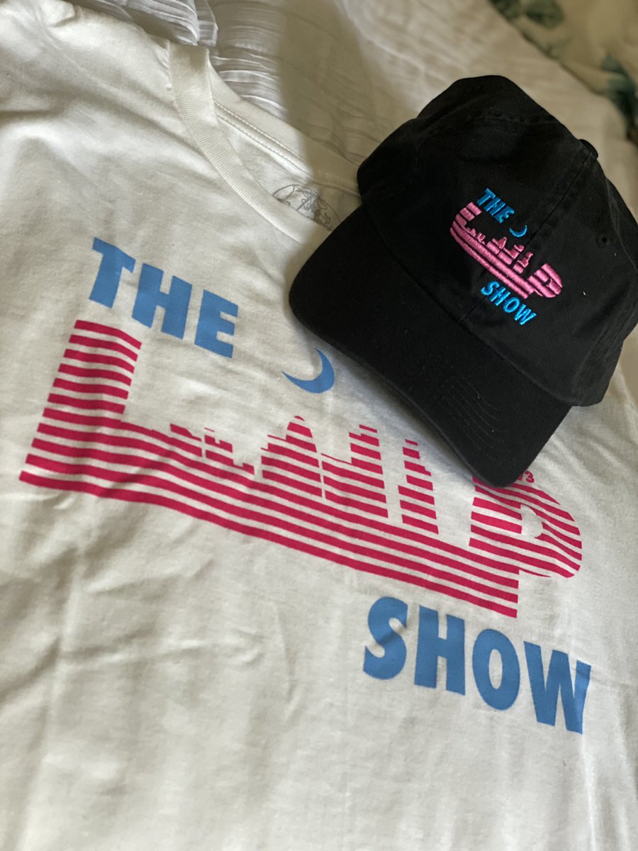 mllyhlnzl's tweet image. My merch finally arrived ! Can’t wait to wear it, tysm Liam🤍 #lpshowact2