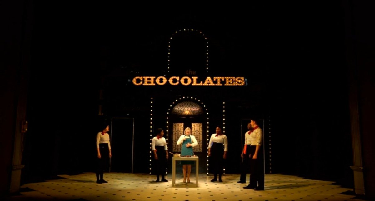 books_polished's tweet image. "No chocolate was harmed in the making of this production" 
Maybe not in the making, but definitely while watching it 😉🍫 #RomanticsAnonymous