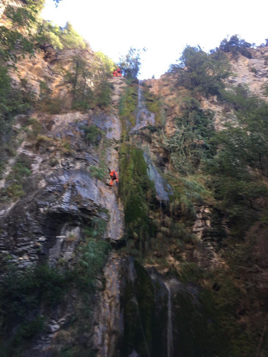 MijoRoland's tweet photo. Ecole d'Application de Sécurité Civile
Centre National de Formation Secours en Milieu Périlleux et Montagne.
Formation de secouriste en canyon sapeurs-pompiers.
Alpes Maritimes https://t.co/CyU4hwuplh