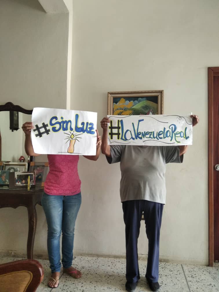 violeryn's tweet photo. Esto es lo q padecemos todos los días los venezolanos #LaVenezuelaReal.  El Tocuyo Lara no escapa a esta angustia. @manuelrosalesg @LenchoM  @AlexisFRamosP @PatidoUnt https://t.co/xZTNfTJ8AH