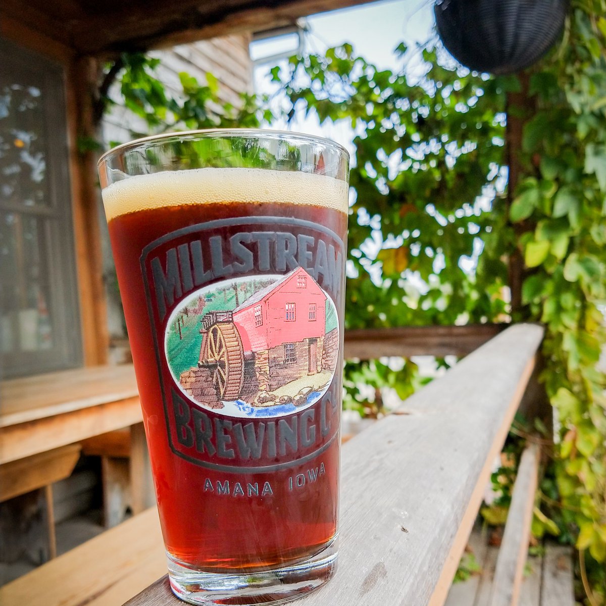 millstreambrew's tweet photo. 🚨JUST TAPPED TODAY🚨
Our Caramel Chocolate Bock is back on tap! Perfect for the Taste of the Colonies in Amana this weekend. Check out @goAmanaColonies for all the details!
#millstreambrew #iowabeer #iabeer #caramel #chocolate #bock #ontap #whileinamana #amana #weekendplans https://t.co/cxKmhMsYwD