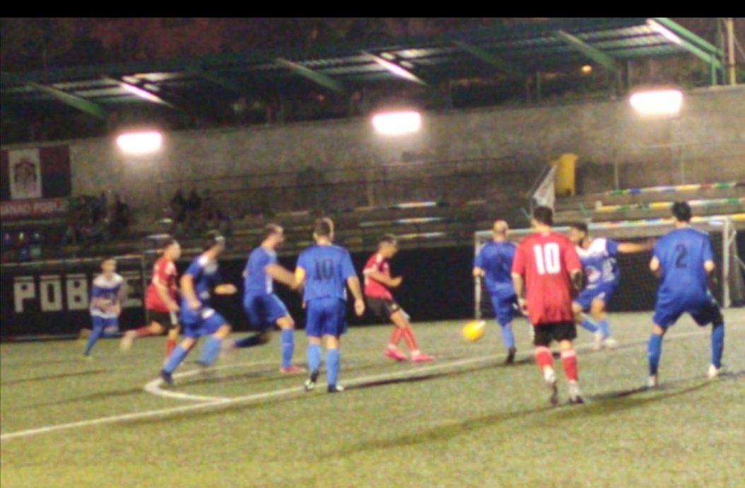 #Resultado #PrimerEquipo

<a href="/MarianaoPoblet/">CD Marianao Poblet</a> 2 (<a href="/svacascano/">Sergio Vacas</a> y <a href="/Talkam99nau/">Talkam Naoufal</a>) - <a href="/VinyetsMoliVell/">CF Vinyets Moli-Vell</a> 3

Segunda derrota de los de <a href="/AndrsEsteban4/">Andrés Esteban</a> en Pretemporada.