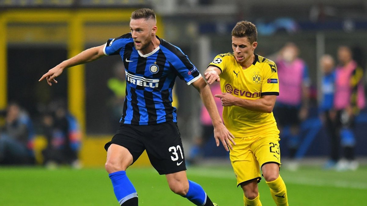 スパ速 スパーズ速報 V Twitter 獲得近づく トッテナム がdfミラン シュクリニアル 獲得に向け インテル と交渉を続けている 伊sky等が報じた インテルが 6000万を欲する中 スパーズはボーナス込で 5000万をオファー クラブ間合意には至っていない 更に