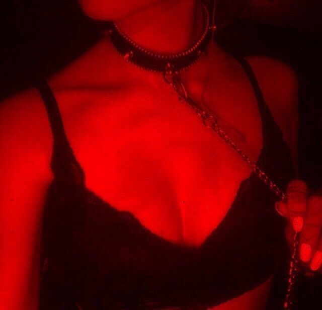 bloodfested's tweet image. collar kink