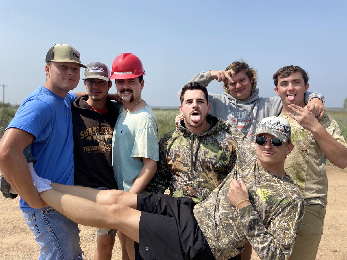 ColtenJoyner's tweet photo. Drove three quarters of the way across Texas to see these clowns and it was more than worth it https://t.co/1TID5h6vUx