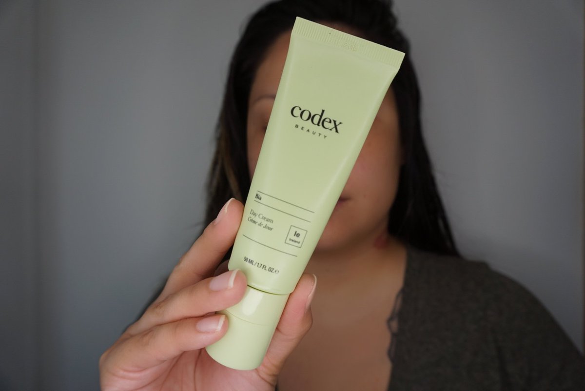 LeidyKaraiscos's tweet photo. 💆♀️💆♀️💆♀️💆♀️ #mycodexbeauty #contest #complimentary @codexbeauty @Influenster https://t.co/dRzWiez8z9