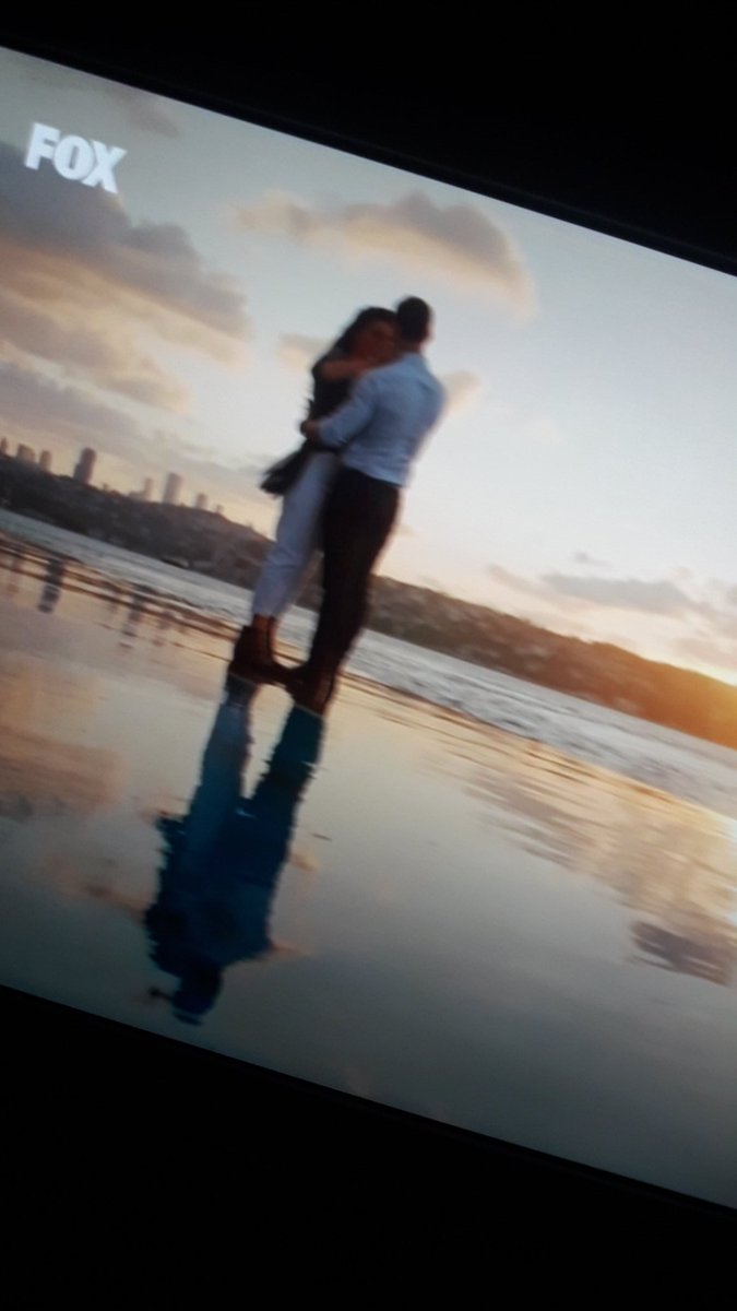 BalloniBonetti's tweet photo. @FOXTurkiye @sencalkapimi__ Maravilhoso https://t.co/nv2AfZC0pb