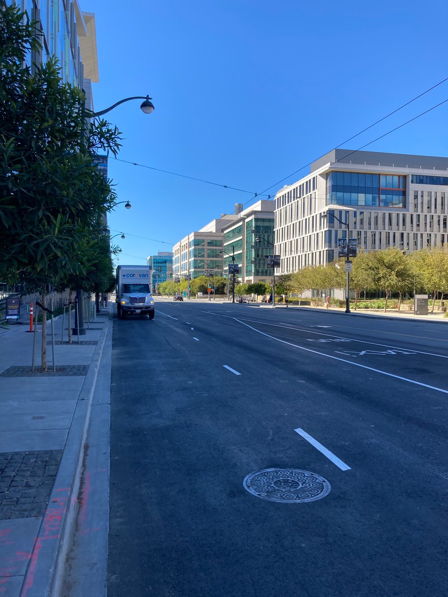 Heading the other way towards the area’s best protected lane (Terry François) puts you on 16th, where the painted lane sometimes disappears, even though there’s plenty of room for a parking protected bikelane. Why wasn’t this connected safely to TF Blvd?