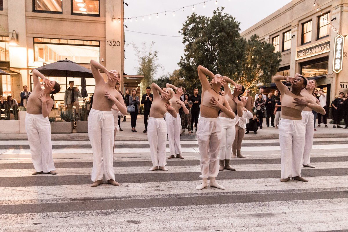 MashUp Contemporary tweet media