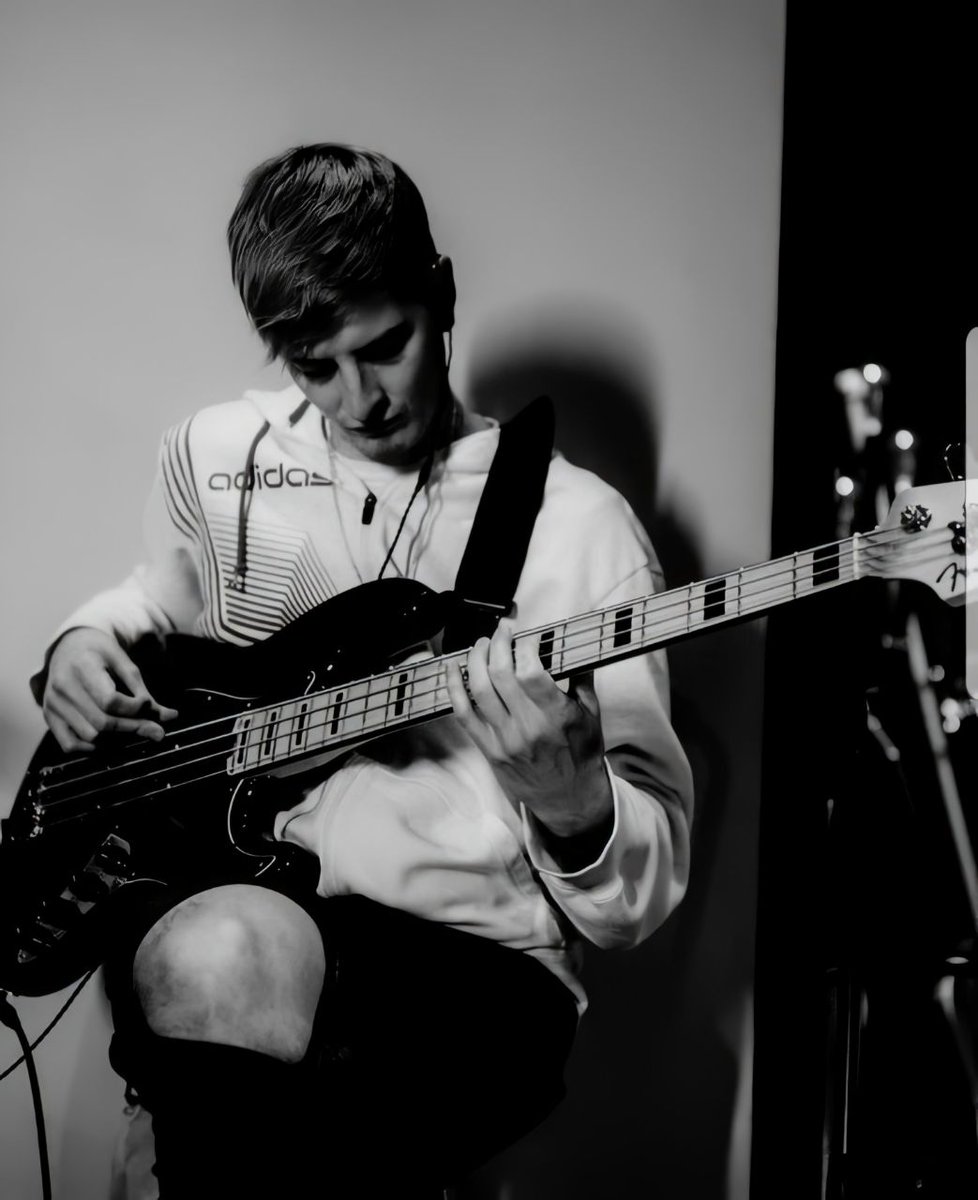 BMTHZRP's tweet photo. ⠀⠀⠀⚘ ❪ 𝐌𝐀𝐓𝐓 𝐊. › 🎸𝐍𝐈𝐂𝐇𝐎𝐋𝐀𝐒 𝐙..
⠀⠀⠀⠀⠀⠀⠀⠀⠀  @stzrsboy ✯
⠀⠀⠀⠀⠀☠️㇀𝗂𝗍'𝗌 𝗍𝗁𝖾 𝐩𝐚𝐫𝐚𝐬𝐢𝐭𝐞 𝐞̅𝐯̅𝐞! https://t.co/i3JwEUnHlN