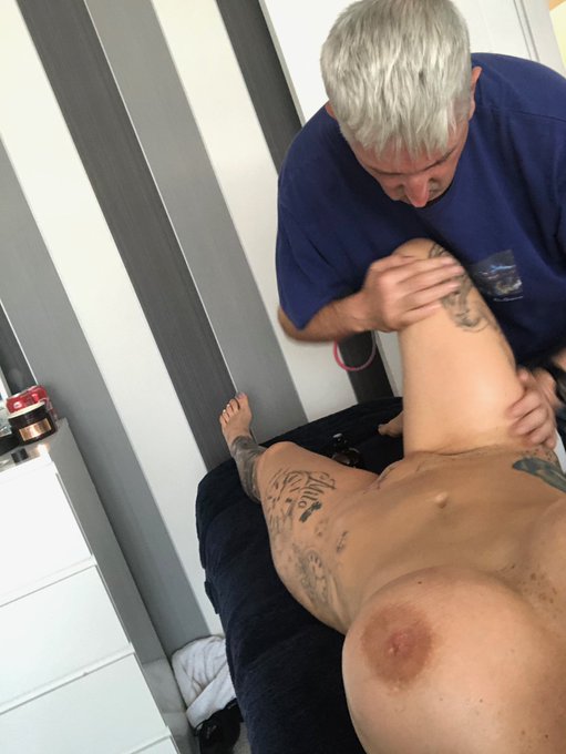 This is how I get my full body massages. Who needs a towel. See more at https://t.co/cLO3SPnnnY https://t