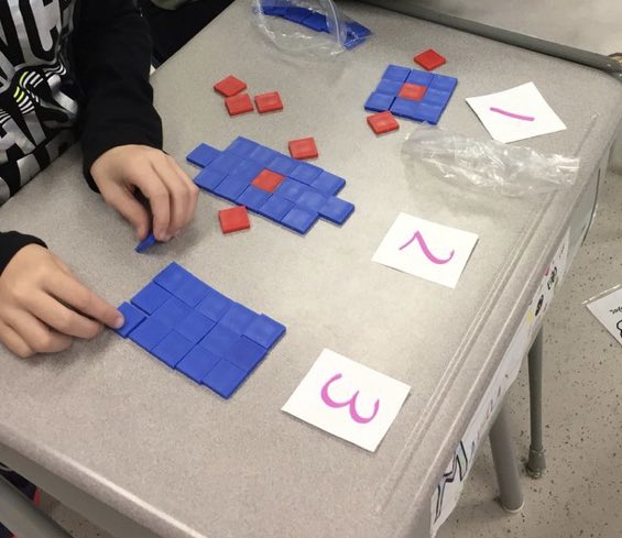 MsPineau's tweet image. It’s tile time! #patterning. Ss worked to created linear growth patterns. Then we played ‘Matchy Matchy’ #patternfun #funfun