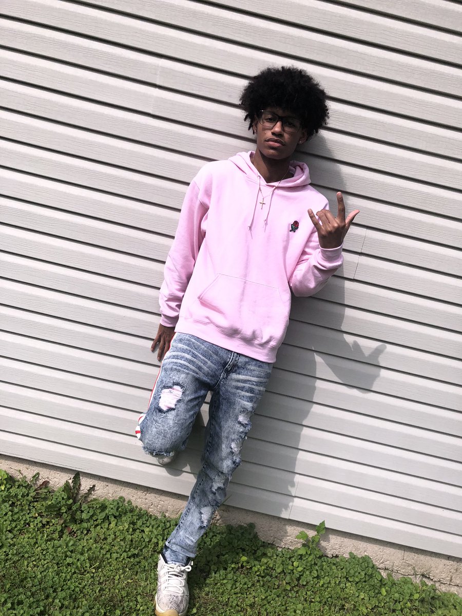 1k_Drian's tweet photo. 🤫🔞 https://t.co/0WsM0S9WB6