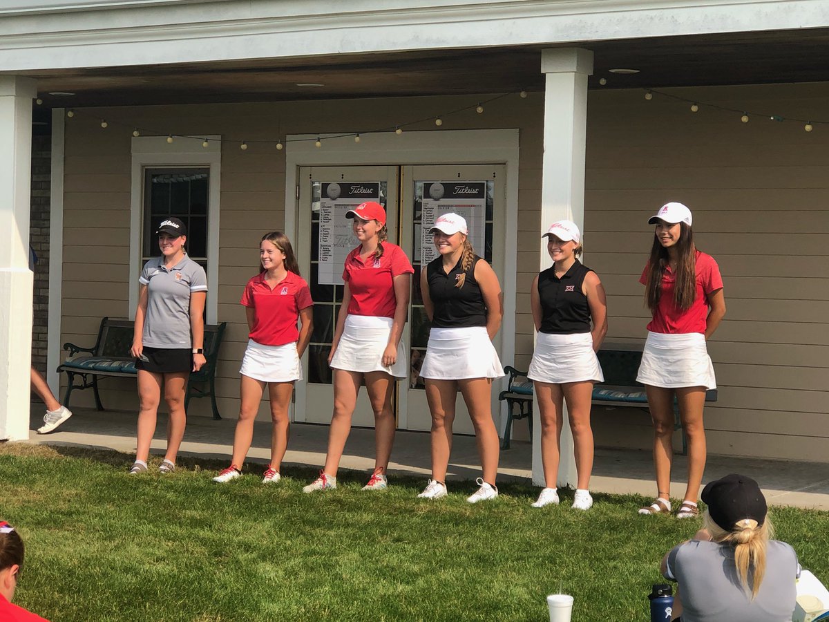 AHS_GirlsGolf's tweet image. Congrats Jessica on winning player of the year and being on first team All-Conference along with Lauren and Kylie. Kaitlyn was on Second team and Audrey third!
