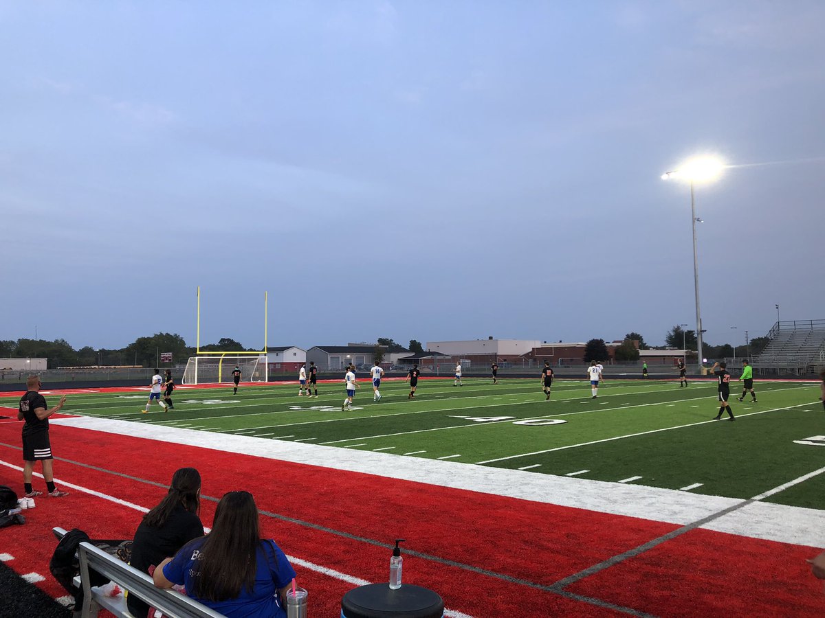 Donovan Rowe tweet media