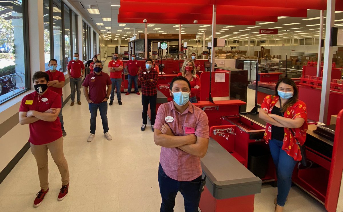 Individual commitment to a group effort: That is what makes a team work, a company work- Vince Lombardi – Former NFL Player and Coach
Incredibly proud of these leaders of our newest store  in San Juan Capistrano. Cheers to best team in retail.