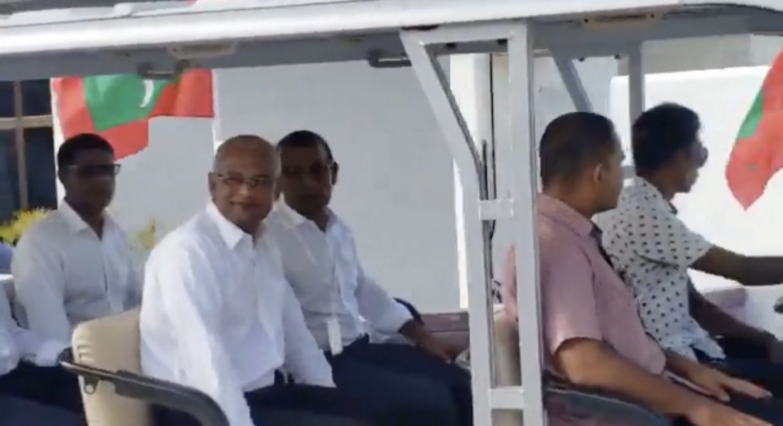 Hassanttay's tweet photo. 2 years since Raees @ibusolih won the Presidential Election. ⚖️ @MDPSecretariat #23rdSeptember2018 https://t.co/ib8XQDmdml