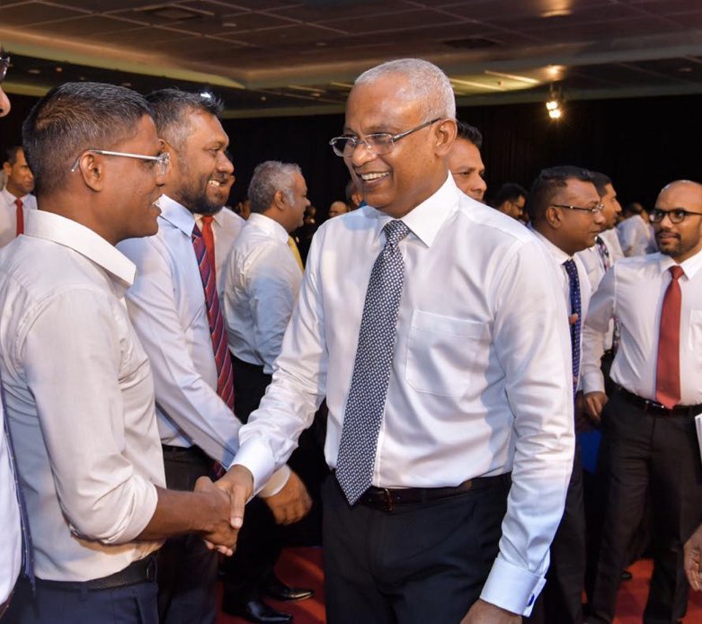 Hassanttay's tweet photo. 2 years since Raees @ibusolih won the Presidential Election. ⚖️ @MDPSecretariat #23rdSeptember2018 https://t.co/ib8XQDmdml