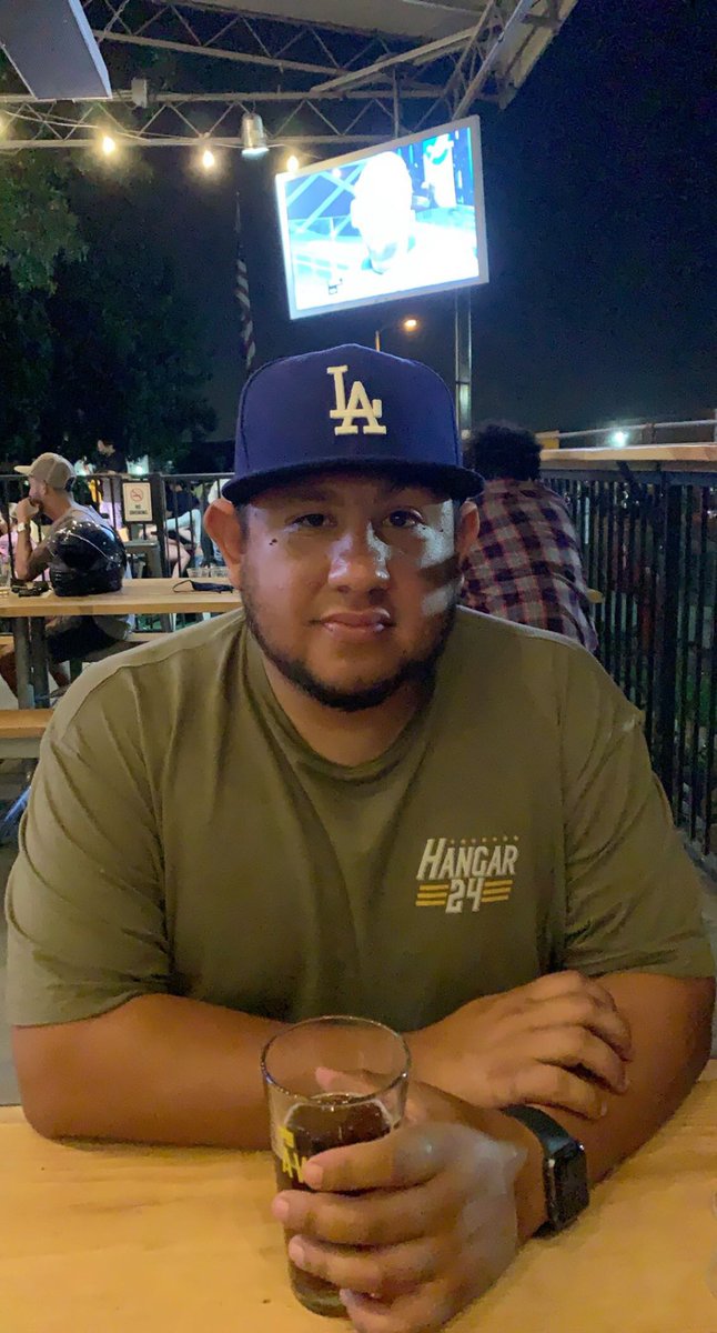 coachvaldez27's tweet photo. Bringing in 33 with a few drinks and friends... Or should I say 23 +10... #Im33 #33 #Hangar24 #birthdayboy #CantBelieveIm33 https://t.co/giEyw1wfa1