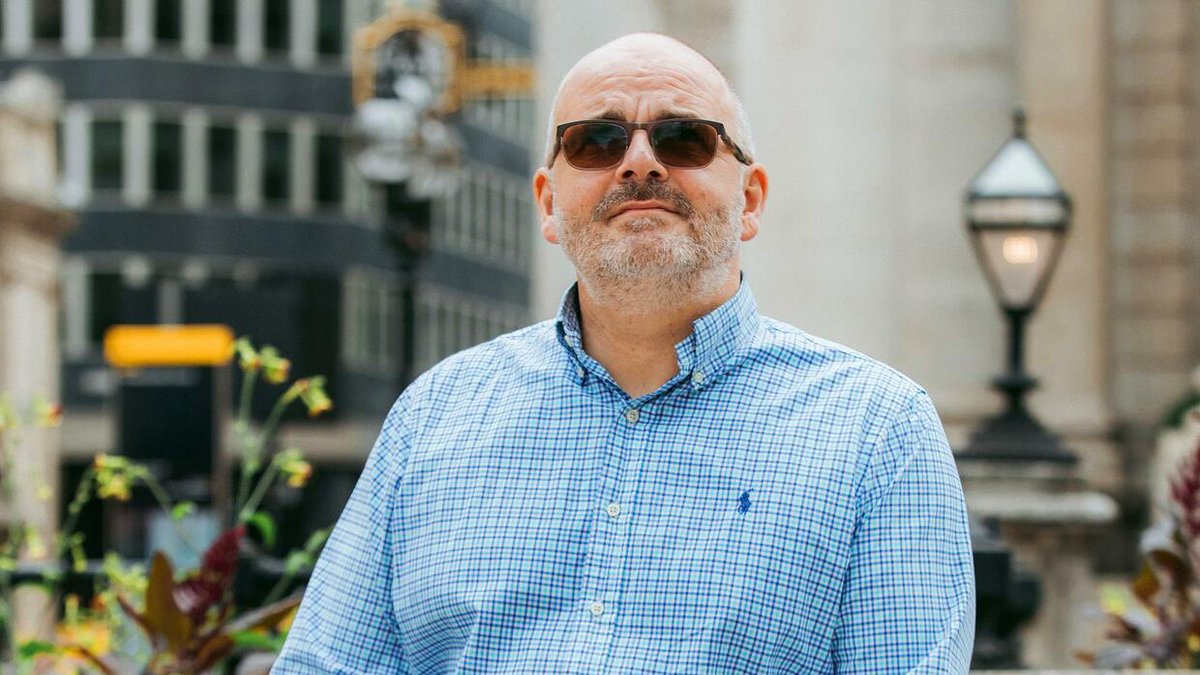 wiwo's tweet photo. #Shortseller #FraserPerring spricht im Interview mit WirtschaftsWoche-Redakteur Lukas  Zdrzalek über seine Attacken auf #Grenke und #Wirecard – und Gemeinsamkeiten zwischen Sozialarbeitern und Leerverkäufern. (€) https://t.co/R5NtlqTKk7 https://t.co/QXeJ3rCVyz