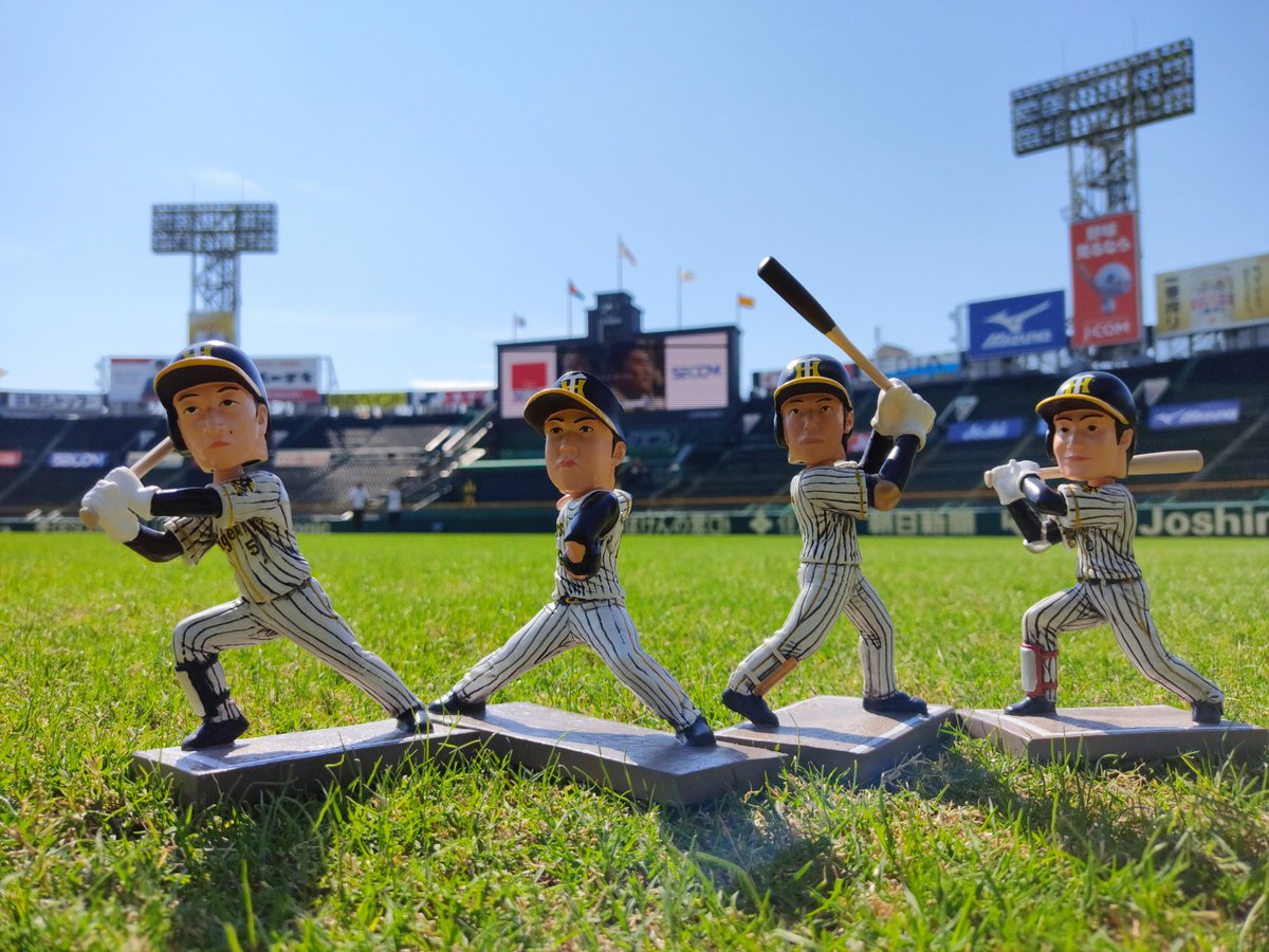 1試合200席限定！】 ボブルヘッド付きチケットが登場✨ 甲チケで9/25