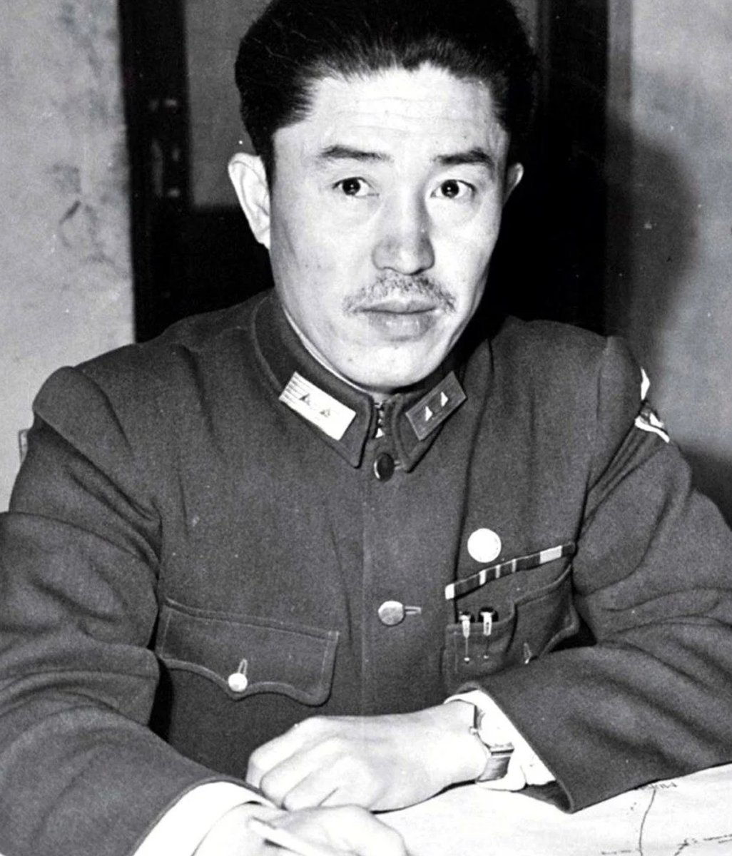 31) General Zeng Zesheng, commander of 60th Army, nominally belonging to Republic of China Army, but in reality of Yunnanese warlord Dian Army origin. His defection ended the Siege of Changchun, the greatest humanitarian tragedy of the Chinese Civil War. https://twitter.com/simonbchen/status/1308624233111584769?s=20