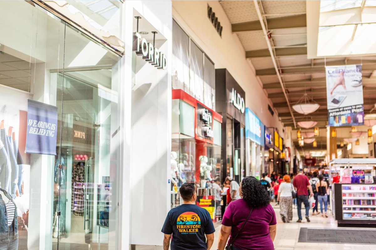 Buy > vans fresno fashion fair > in stock