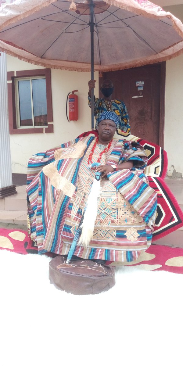 CollegeOkeIla's tweet photo. Our revered father, founder/proprietor of Abolarin College, Oke-Ila Oragun. A school established strictly for the indigent students to fight poverty in our society, Alayeluwa Oba (Dr) Adedokun Omoniyi Abolarin, Aroyinkeye I, The Orangun of Oke-Ila Orangun is +1 today. https://t.co/aVLlf9t9De