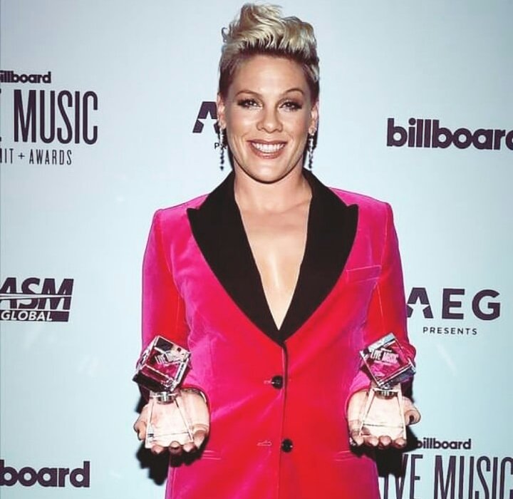 In 2019, she won the Billboard Tour of the Year award and P!nk was honored with the Legend of Live award, due to her status as a legendary performer.