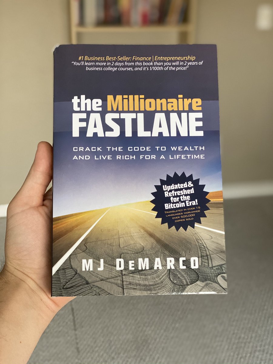 Focuses on creating income that will help you achieve your financial goals in a timely manner. Very inspiring bookRating 9/10