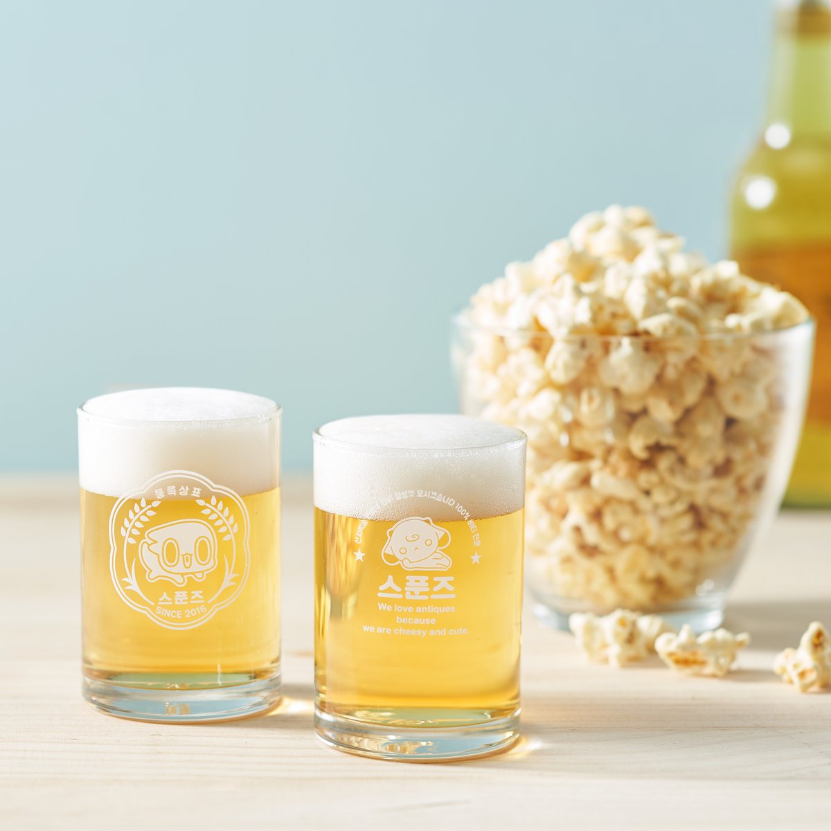 가을 바람에 맥주가 술술 들어간다🥃
여기에 빠질 수 없는 스푼즈 레트로 글라스 ✌

Spoonz retro glass for your drink in fall 🍂

🔎 온라인 스토어에서 만나요.
asq.kr/ZhECePovIpcm

#스푼즈 #SPOONZ #레트로글라스