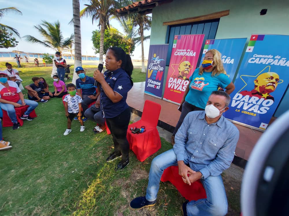 Juramentación de la UBCH de la Gloriosa Parroquia Naiguata en compañía de la compatriota @Jasminlorca7, el próximo #6D #NosotrosVenceremos

<a href="/NicolasMaduro/">Nicolás Maduro</a>
@Dcabellor
@MaduroGuerra
@DelcyRodriguezven
<a href="/jgarciacarneiro/">García Carneiro</a>
@juanllaya
@partidopsuv

#VenVamosJuntos #6D #AsambleaNacional