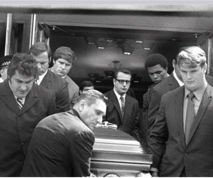 Christ the King tweet media