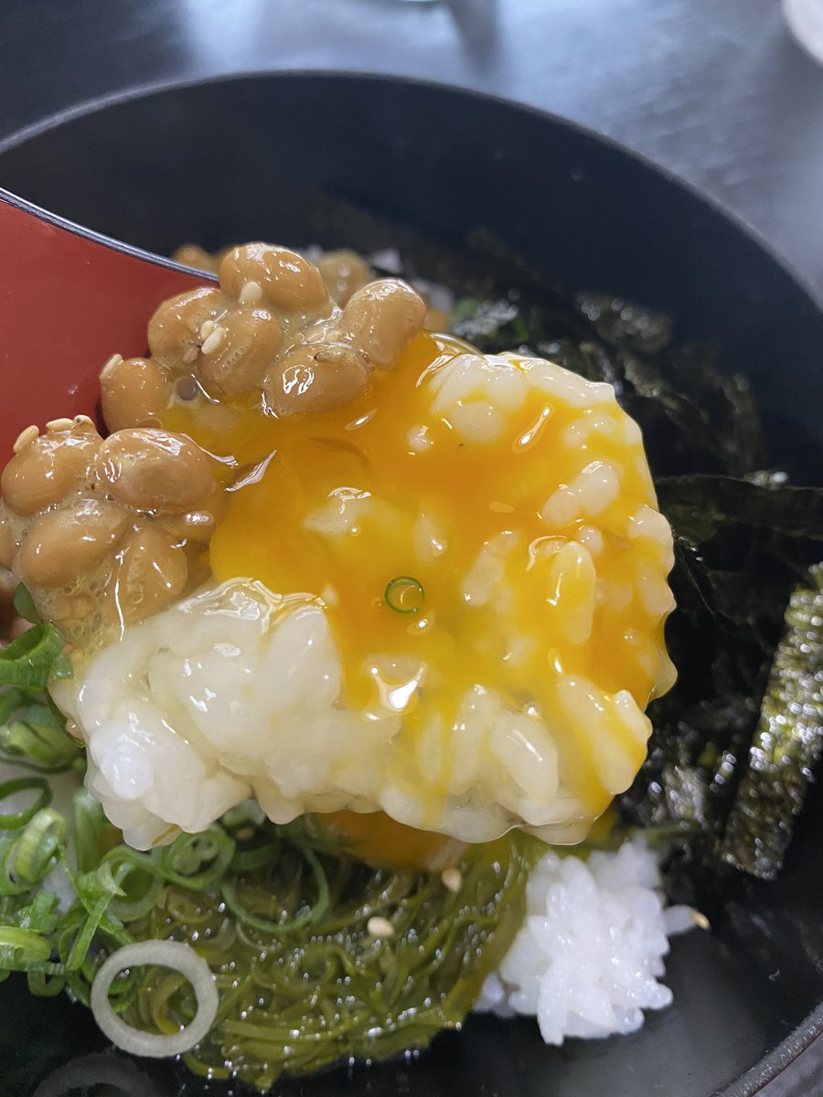 katakougyou_j's tweet photo. 最近の朝食は【ねばねば丼】に、はまっています😄最高❗️
#GATENOSAKA
#gatenfilms
#sukiyaki
#sushi
#Japanesefood
#bazz
#sashimi
#sushi
#gatenチャンネル
#japanesefood
#japan
#egg
#eggrise
#eggjapan
#japanesenoodles
#japanese
#ramen
#ramenstagram
#ramenlover https://t.co/YLtjJ95Mlf