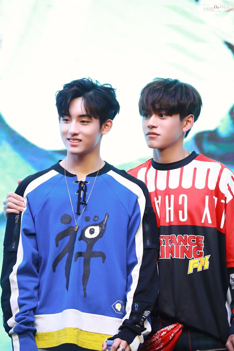 OrangeHarbor_'s tweet photo. #동카스 #港昀 #DONGCAS #WayV #NCT2020 #NCT 

NCT2020의 루카스&amp;윈윈 화이팅! https://t.co/BfPHSGvHOA