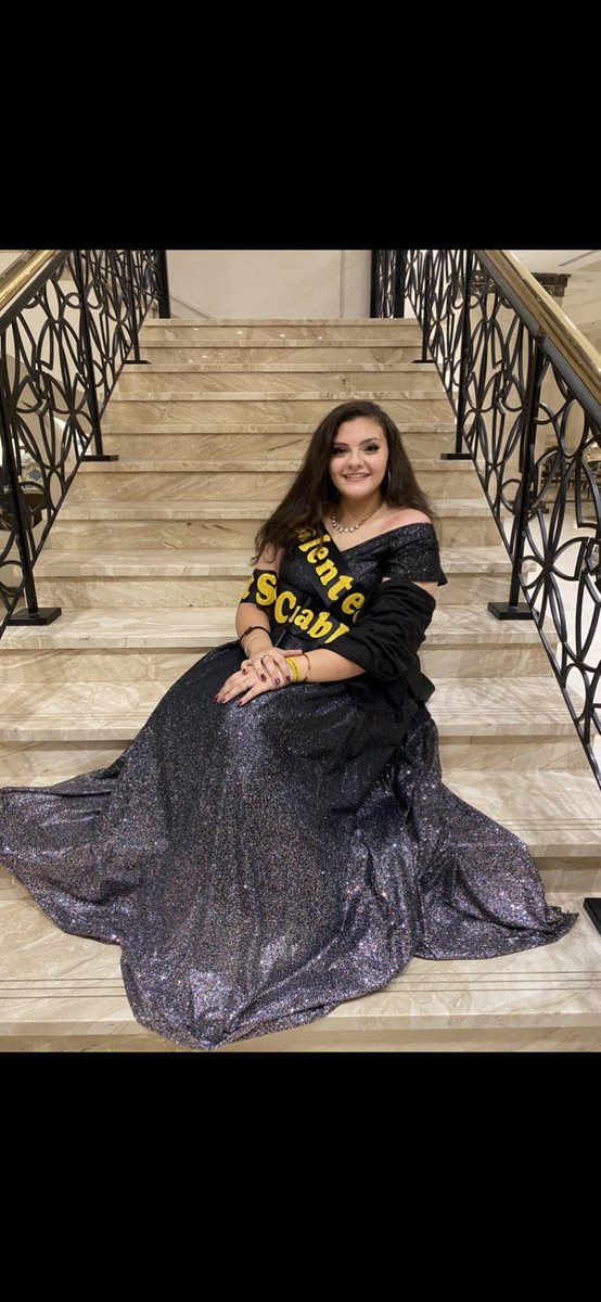 moralitystrikes's tweet photo. Feeling like a queen
#prom_night https://t.co/hqRGIWsIqb