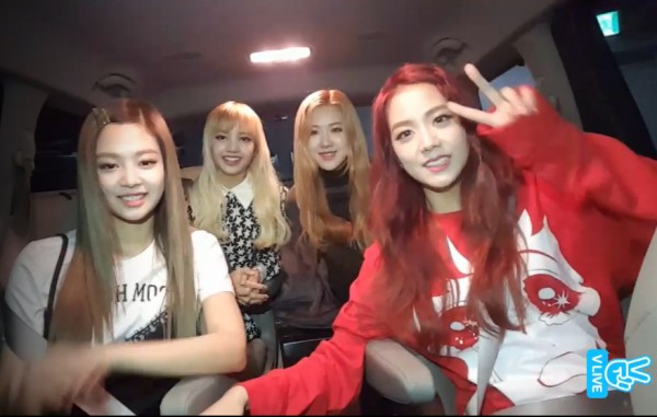 thursday, 24 sept 2020:looking back at their first live on 2016. now, they're getting their first upcoming  #BLACKPINK documentary on  @netflix?!!?! i can't wait for  #LIGHTUPTHESKY i think i'm gon cry when i'm watching them.