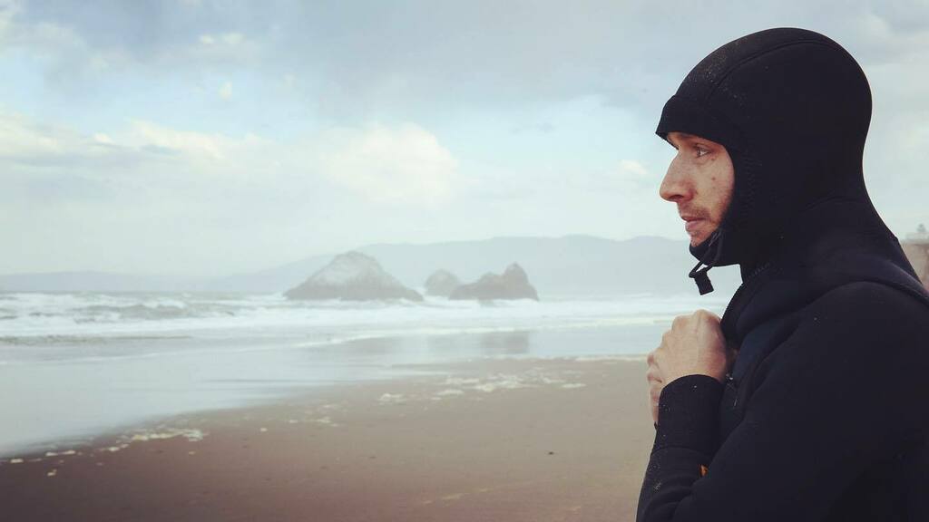 waipastudio's tweet photo. Welcome Fall 🍁
and the coming swell to NorCal!
.
.
.
#surf #swell #wetsuit#coldwater #coldwatersurfing #waves #surfer#portraitphotography #portrait #lifestylesurf #lifestylesurfreport #magicseaweed #surfline #forecast #autumnvibes🍁 #autumn #fall #norcal #santacruz #sanfranci… https://t.co/RMnTbgF4fX