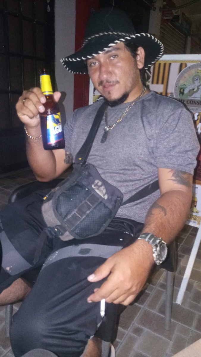 KevinMo44145062's tweet photo. Viva el llano fama!!! https://t.co/J97JD5j6Ne