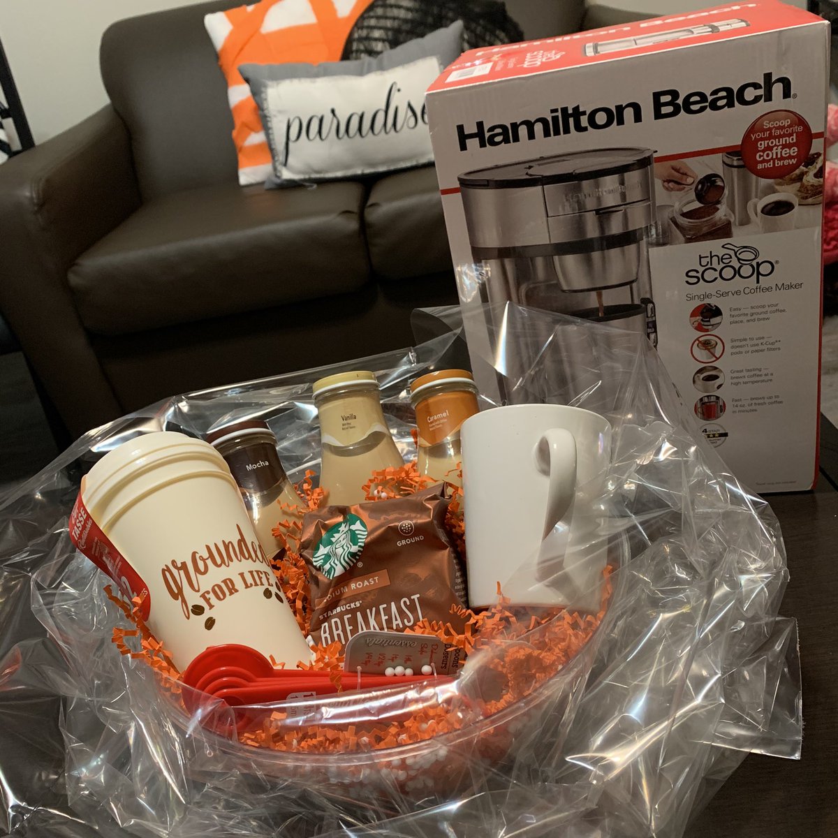 PAPUWG's tweet photo. RAFFLE GIVEAWAY 🎟🗣

Meet us tomorrow, Friday, Monday, and Tuesday outside of the library 12pm- 3pm to enter your name to win this Starbucks coffee basket and BRAND NEW Hamilton Beach coffee maker. RAFFLE IS $1 🗣🗣
#uwg24 #uwg23 #uwg22 #uwg21 #uwg20 #uwg #uwgpap https://t.co/UOSHhvO2ik