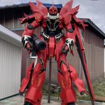 一体何屋？ガンダムのMSがたくさんあるけど床屋です!